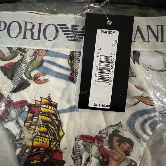 Emporio Armani Multicolor Graphic Briefs - Picture 4 of 4